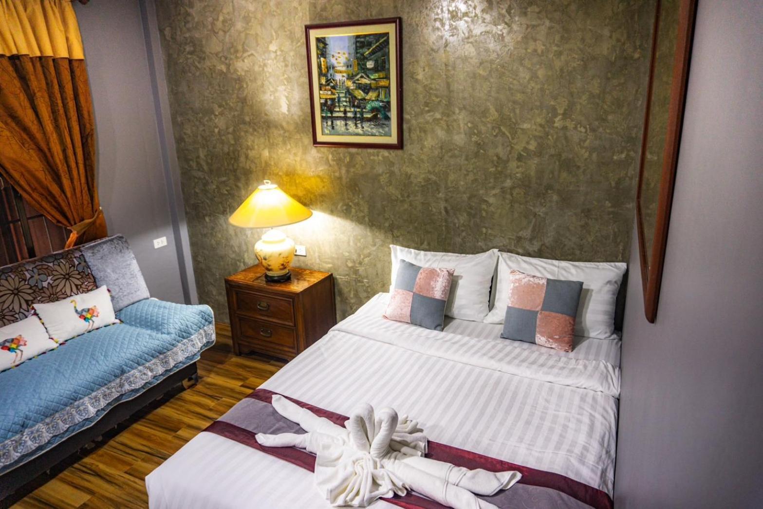 Huen San Fang Hotel โรงแรมเฮือนแสนฝาง Bagian luar foto